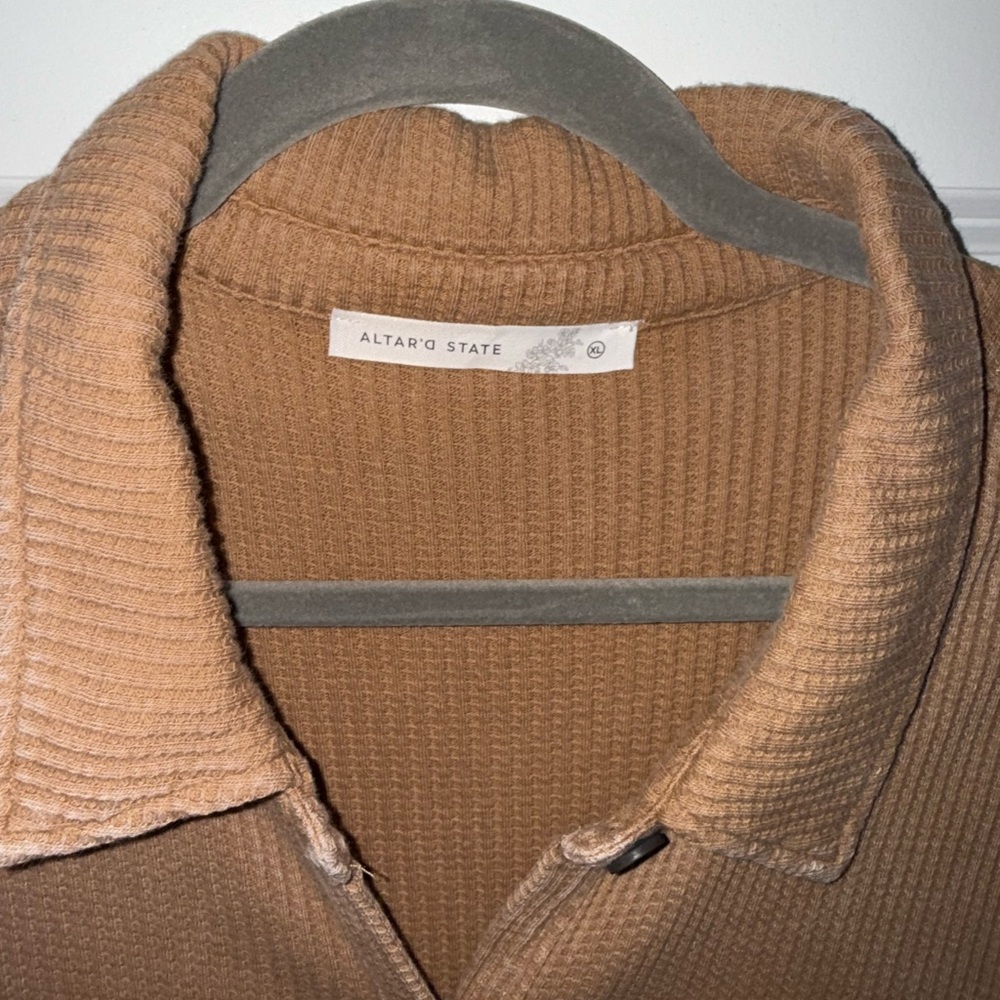 Altar'd State Ribbed Shirt - Picture 2 of 2